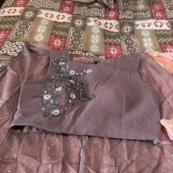 Choli - Picture 2 of 4